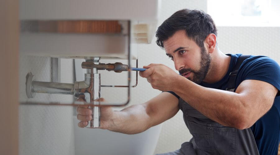 Faucet aerator cleaning/replacement in Fountain, CO